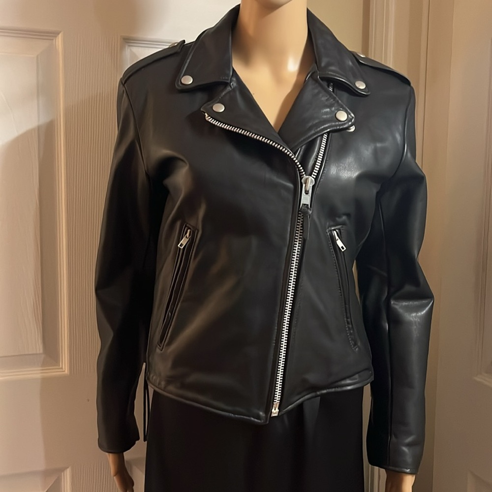Leather motorcycle jacket 🧥🏍 heavy weight - Picture 3 of 9